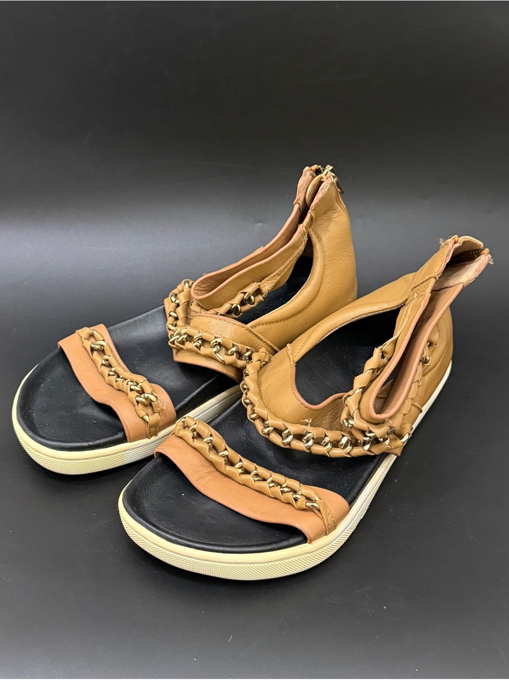 ATELJÉ A7EIJÉ Aida Glazed Camel Tan Leather Chain Detail Platform Sandals Size 7